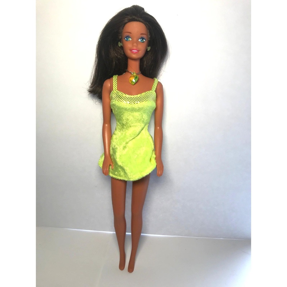Vintage 1997 Mattel Sweetheart Barbie Doll Brunette Yellow Dress #18610